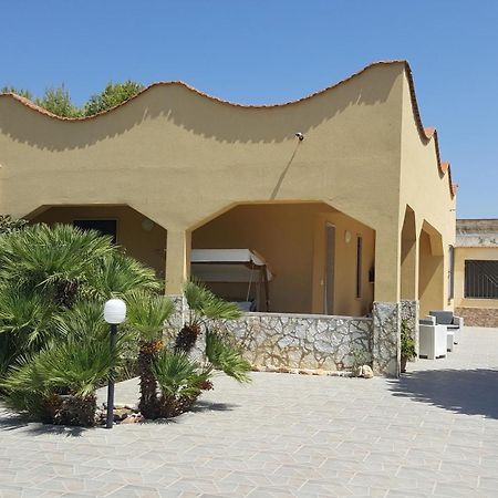 Villa Alba Valderice Buitenkant foto
