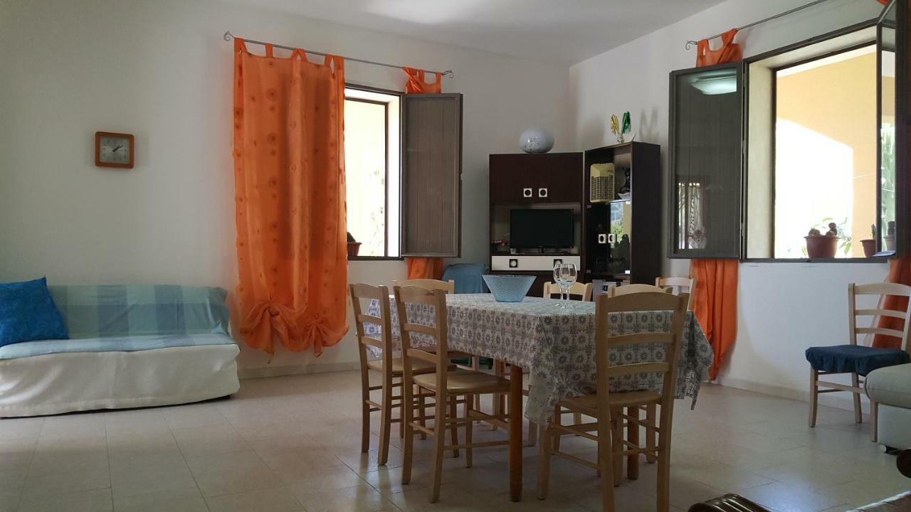 Villa Alba Valderice Buitenkant foto