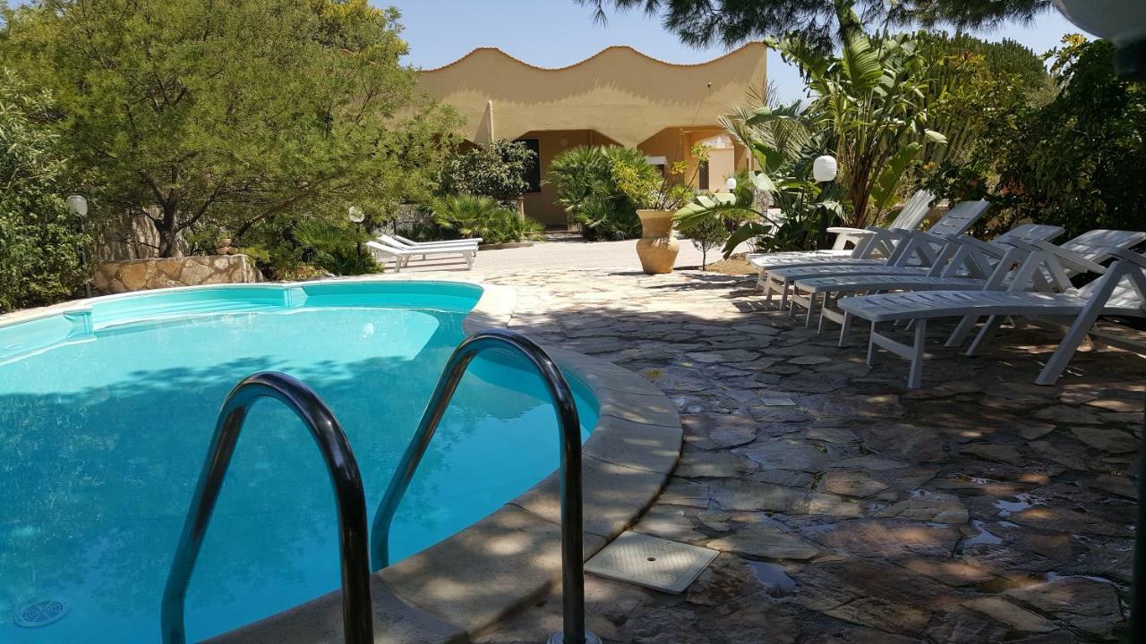 Villa Alba Valderice Buitenkant foto