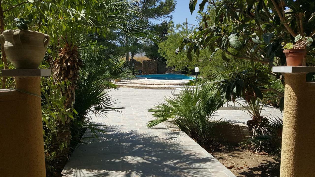 Villa Alba Valderice Buitenkant foto
